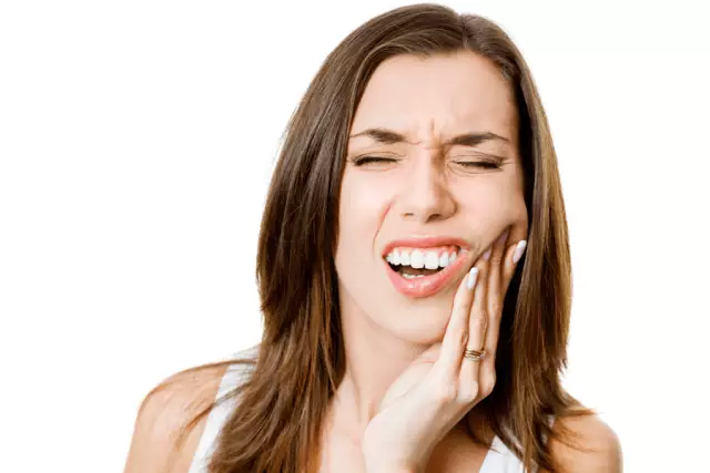 How to relieve a toothache at home - tips