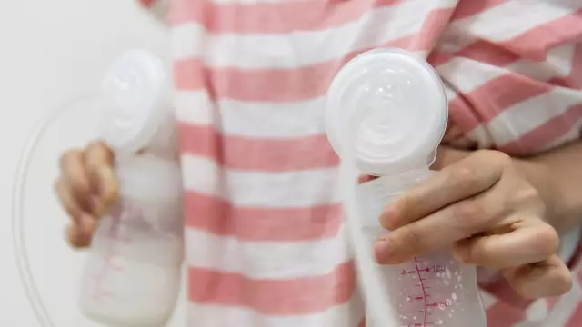 ¿Cómo dejar de amamantar la leche materna de forma correcta y rápida?